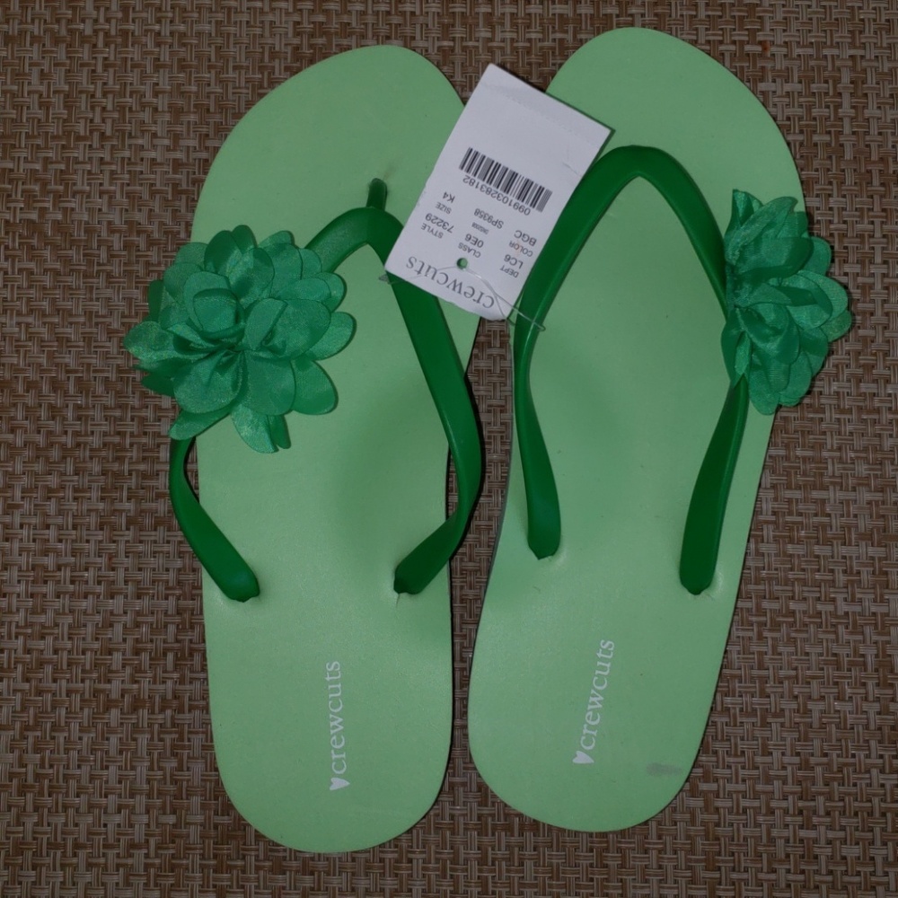 Crewcuts color lock floral flipflops